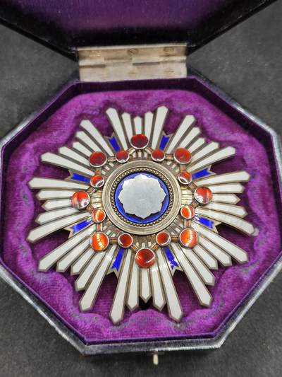 全场0元起拍 第169期 咸鱼国勋章拍卖专场 6月30日（周日）下午6：00开始 - 日本明治时期八角盒 二等瑞宝章银制带盒