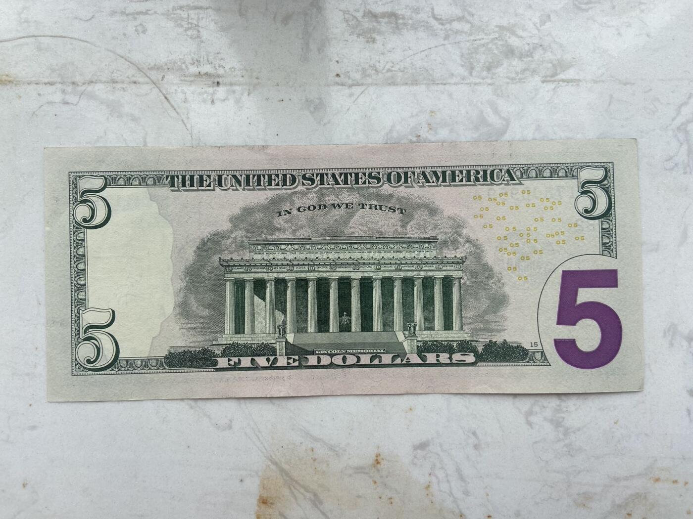 【炜奕收藏】裸钞专场第九期 5美元，unc-品相，边角轻微折痕