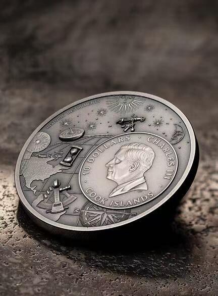 【币将精彩】世界钱币拍卖（2025-10-8） 库克2024年浑天仪高浮雕仿古银币 999银2盎司，直径45毫米，发行1500枚，带证书包装。