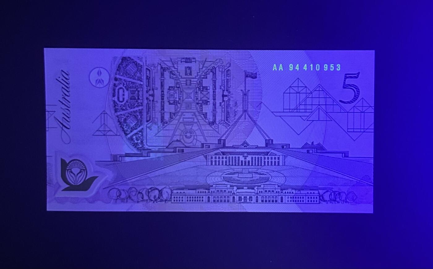 【丑猫0714】今晚7点，自动快拍 澳大利亚5unc(初版AA)