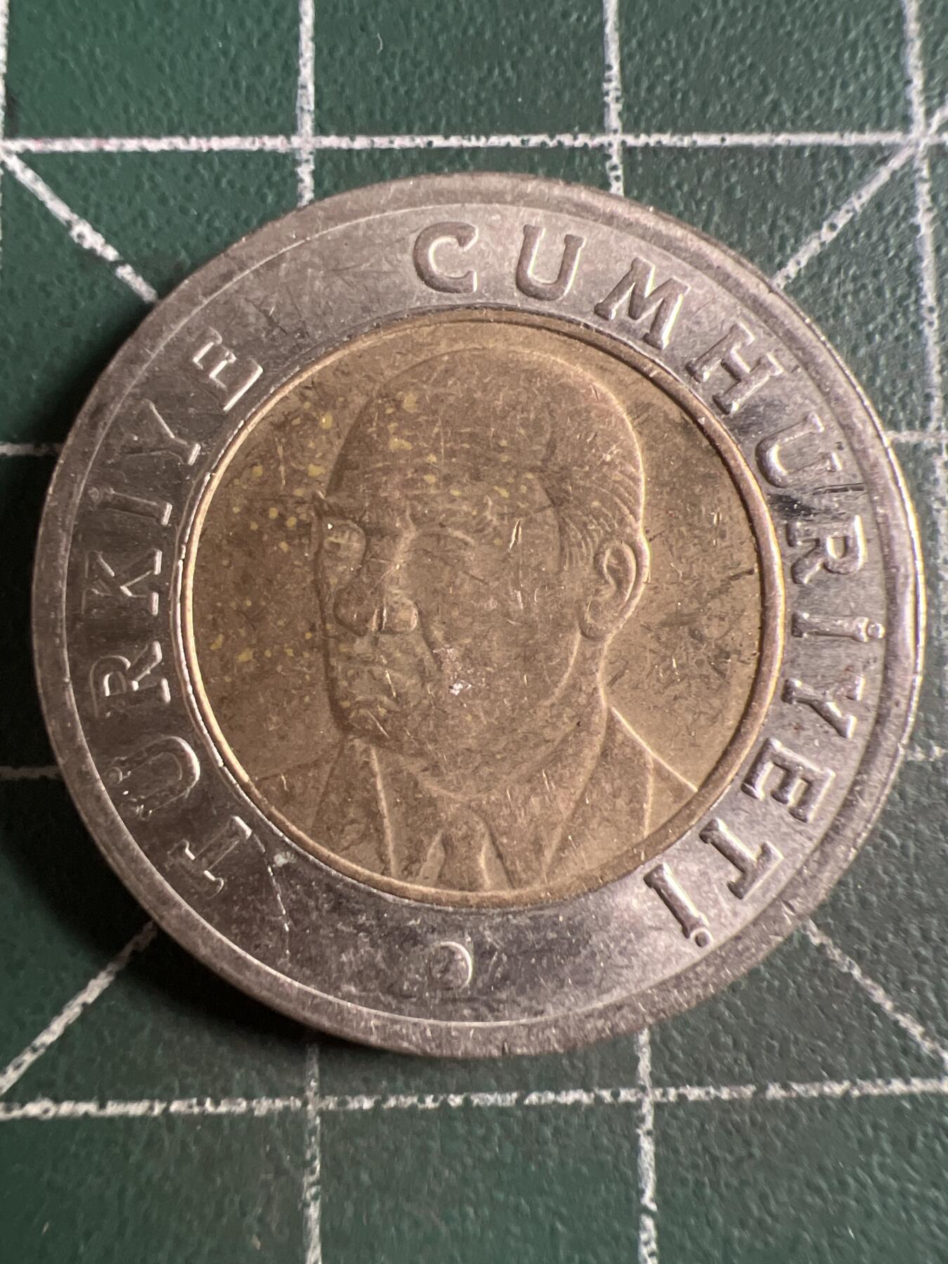 第638期 硬币专场 （无押金，捡漏，全场50包邮，偏远地区除外，接收代拍业务，本店十天发一次货） 土耳其1里拉 双色币