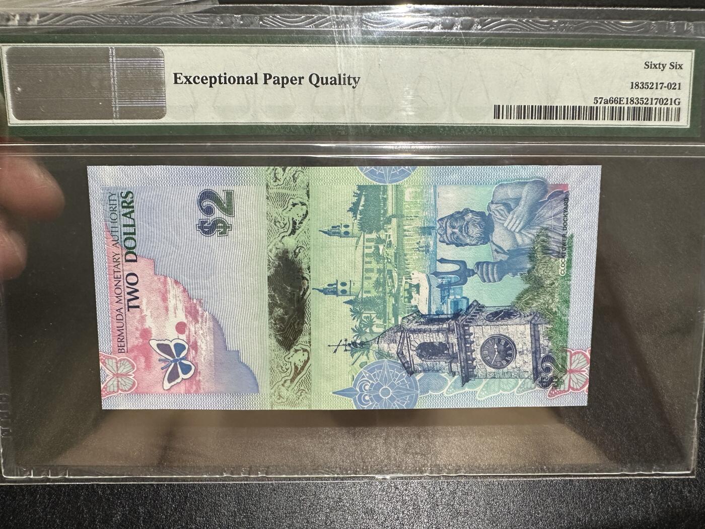 《外钞收藏家》第三百八十五期 2009年百慕大2刀 PMG66 无47