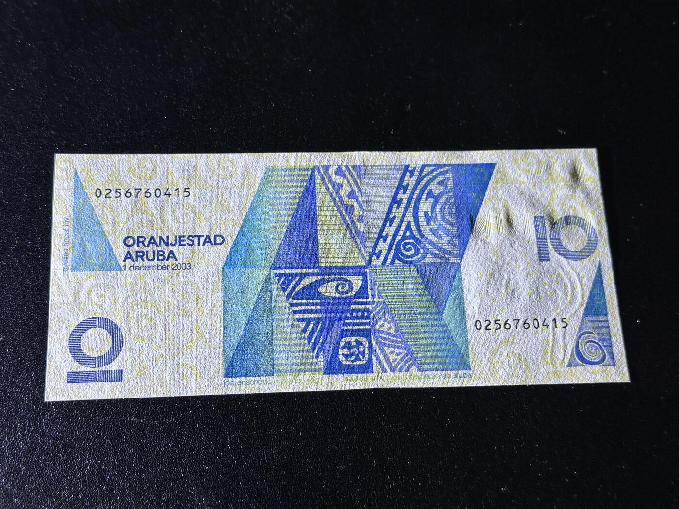 《外钞收藏家》第三百八十五期 2003年阿鲁巴10福林 全新UNC