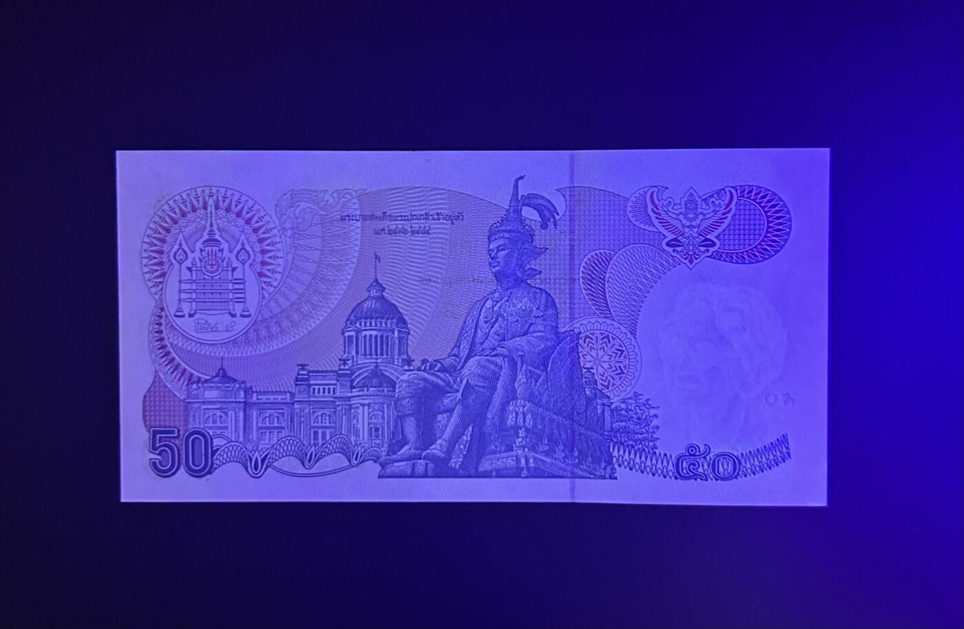 【丑猫0714】今晚7点，自动快拍 92年泰王后unc