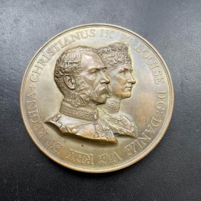「木头集藏」章牌专场-第43期 - Wyon～1893年英国伦敦金融城系列 丹麦国王夫妇访问纪念铜章，直径：77 mm，215 g，边铭：丰饶角 BRONZE，发行量仅450枚。纪念丹麦国王克里斯蒂安九世夫妇到访伦敦，唯一一枚由巴黎造币厂铸造的伦敦金融城系列章。