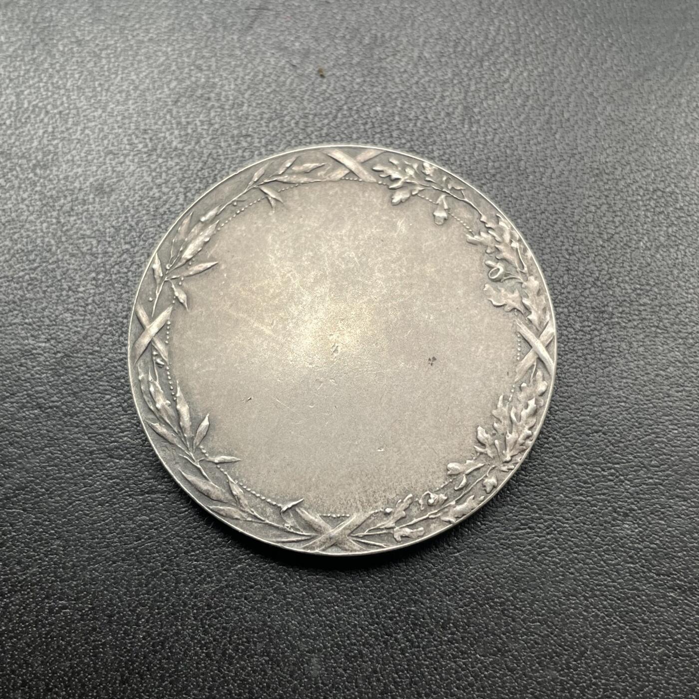 「木头集藏」章牌专场-第43期 法国城市火灾保险银章  直径：36 mm，21.8g，边铭：丰饶角 ARGENT，少见银章，品相不错。