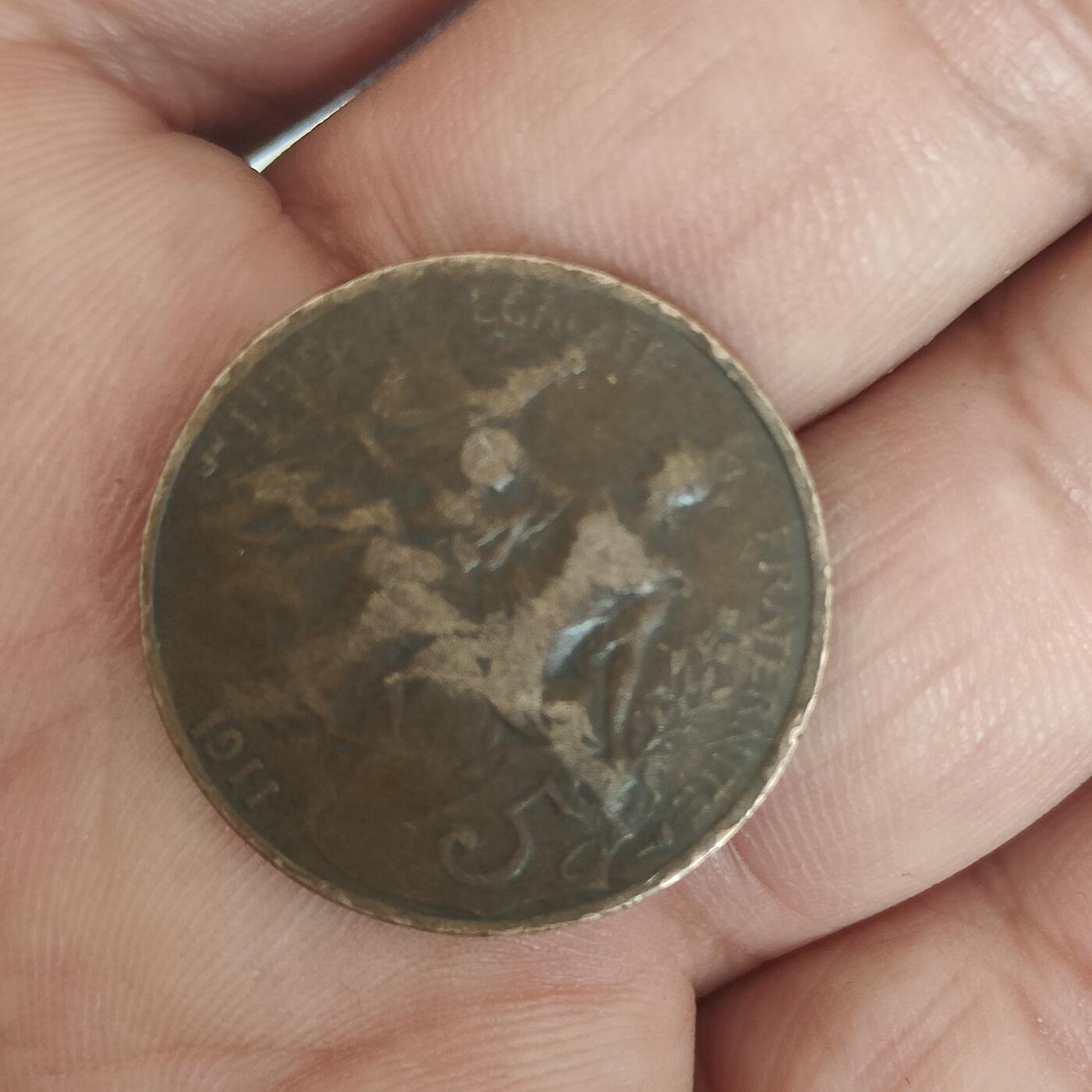 英雄古币捡漏专场第一期无押金可累计捡漏，全场50包邮，偏远地区除外。 法国5c