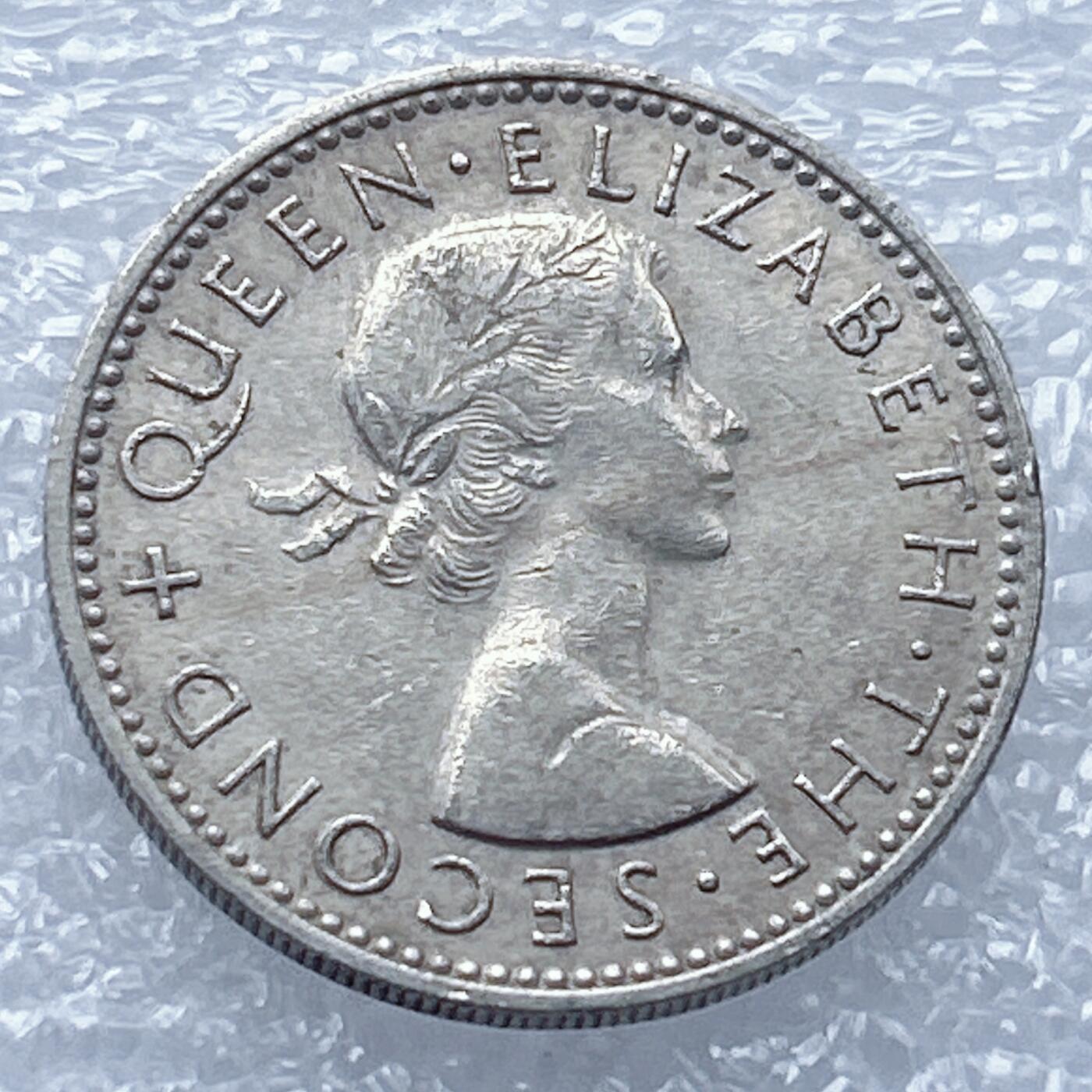 海外回流1元起拍小铺 各国钱币散币场 第13期 新西兰1957年1先令 伊丽莎白二世