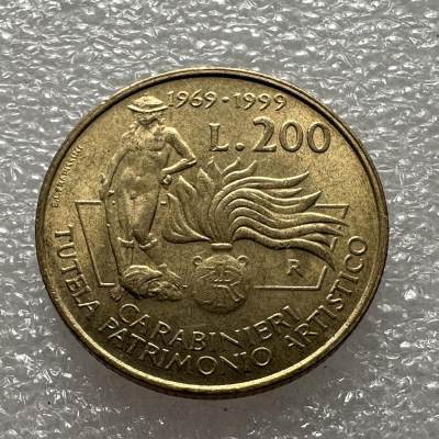 🌹外币初藏🌹🐯第43场 每周二四六晚8️⃣点 - 意大利1999年200里拉