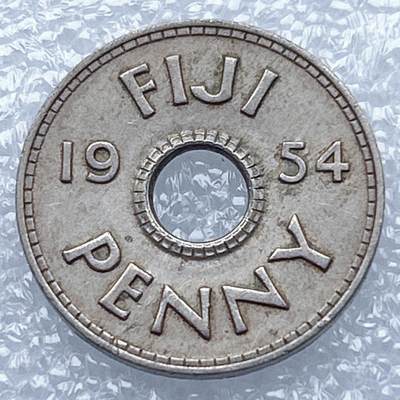 海外回流1元起拍小铺 各国钱币散币场 第13期 - 1954年斐济1便士圆孔硬币
