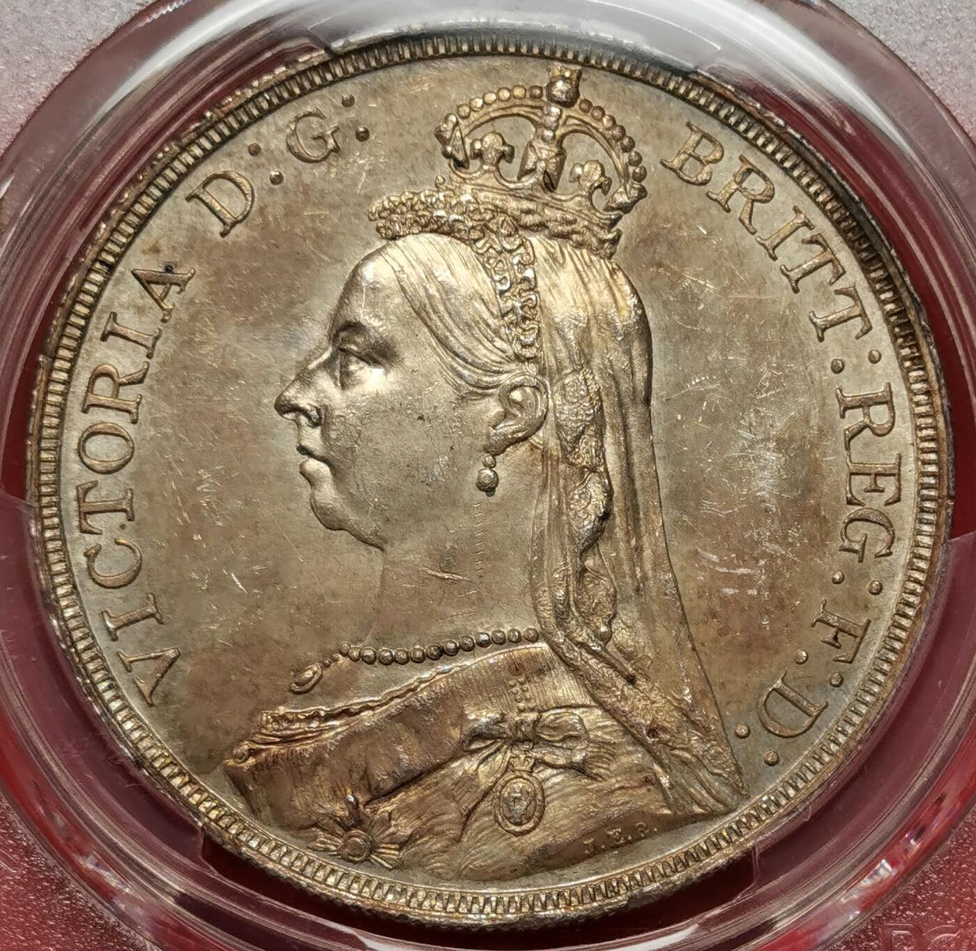 凡希社世界钱币微拍第二百七十五期 1887英国老维高冠马剑大银PCGS-MS63，五彩温润迷人的一枚！
