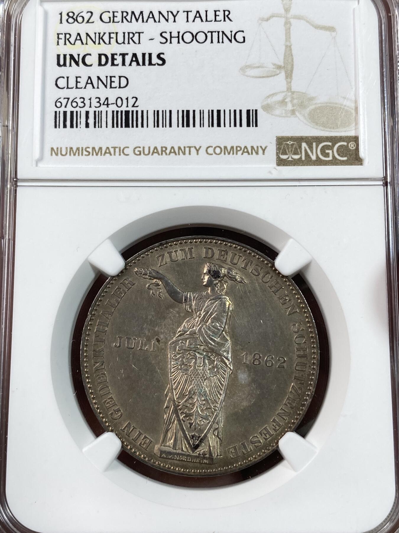 万国钱币拍卖第028期（花前月下●同享良章美币） NGC UNCD 1862年德国法兰克福射击节纪念流通1泰勒 淡金色包浆状态在线 