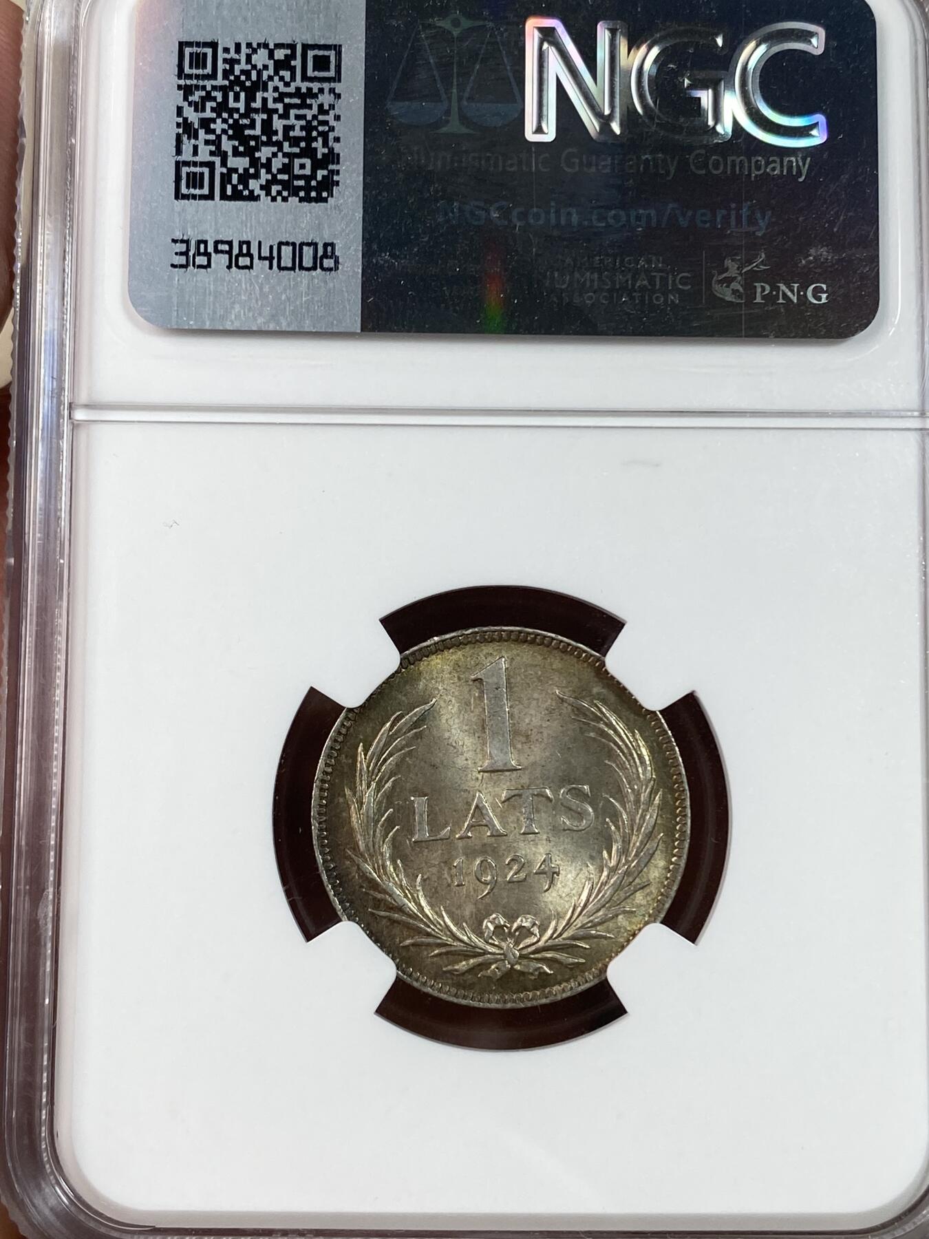 万国钱币拍卖第028期（花前月下●同享良章美币） NGC MS64 1924年拉脱维亚盾徽流通1拉特 均匀的五彩包浆