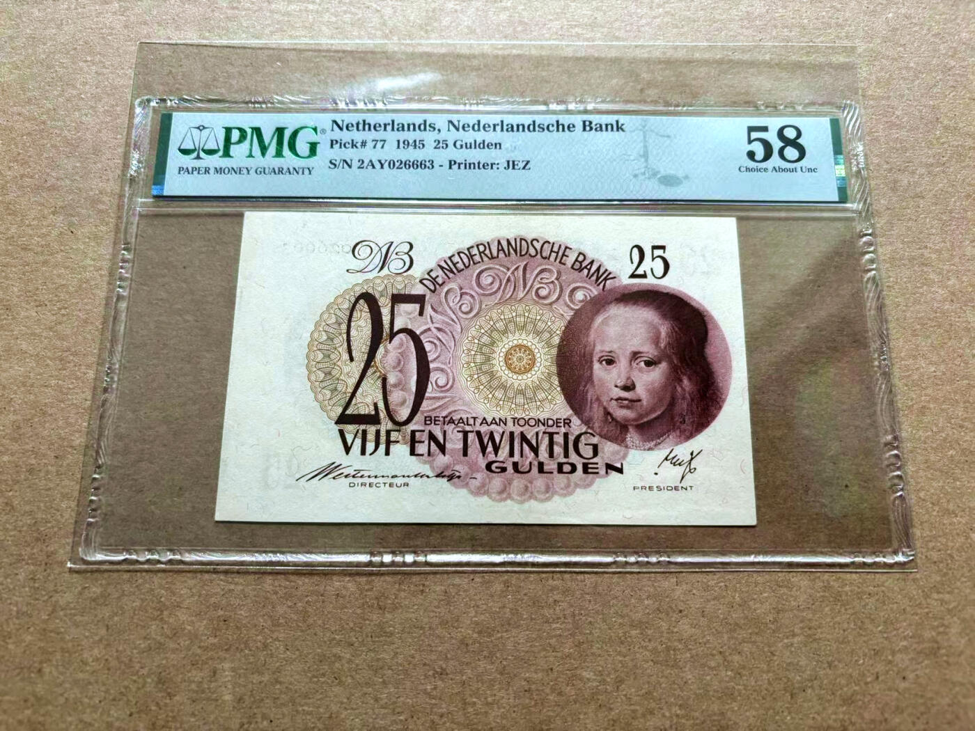【Blue Auction】✨世界纸币精拍第500期盛典——白金之夜🔥🔥🔥 N-【无47】荷兰 1945年25盾 经典小女孩 设计简洁耐看 PMG58 之前一直是冠军分 新近有65分出现打破了这一纪录 