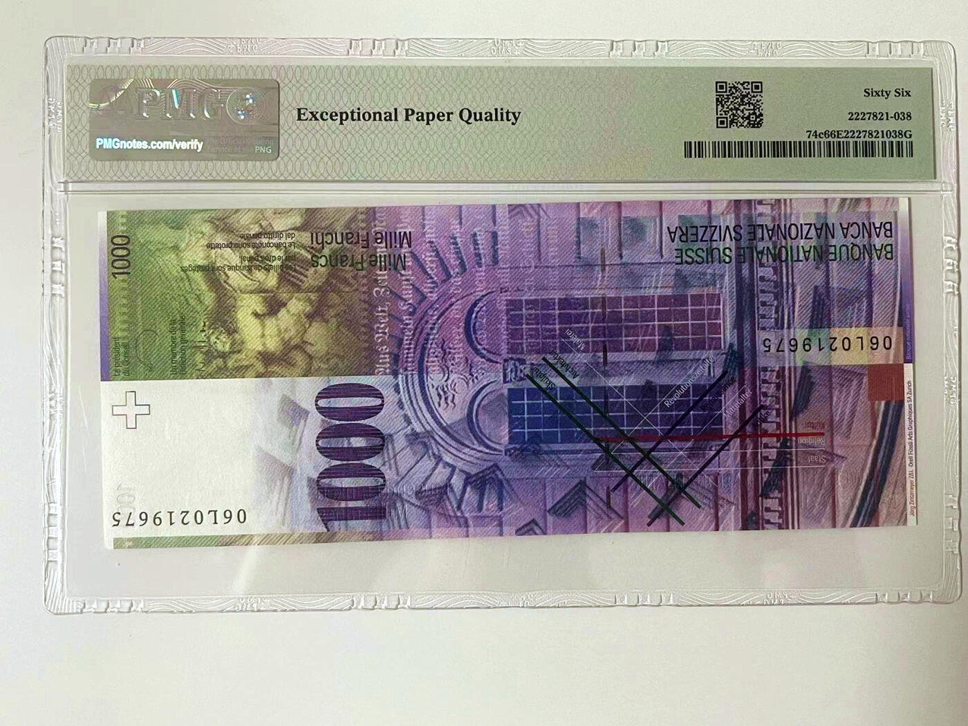 【Blue Auction】✨世界纸币精拍第500期盛典——白金之夜🔥🔥🔥 S-瑞士 2006年1000法郎 PMG66EPQ 人像版正面人物雅各布·布克哈特，19世纪最伟大的文化史家和艺术史家之一。一生著述甚丰，《意大利文艺复兴时期的文化》、《君士坦丁大帝时代》、《希腊文化史》是其代表性的著作。