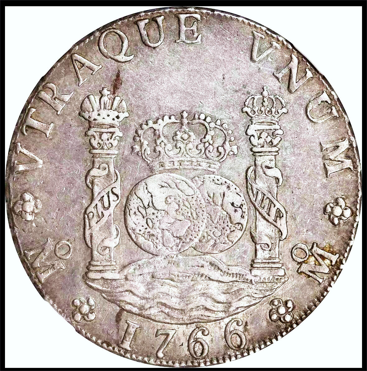 【Blue Auction】✨世界纸币精拍第500期盛典——白金之夜🔥🔥🔥 M-墨西哥 1766年8R 地球双柱大银币 卡洛斯三世时期 NGC AU-55 币面包浆轻盈迷人 图案完整清晰 非常值得入手的一枚 