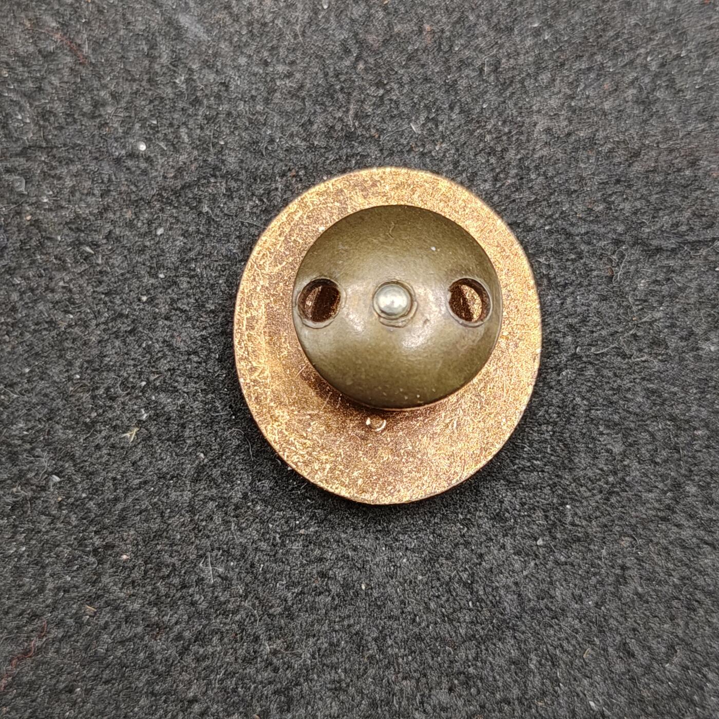 全场0元起拍 第170期 咸鱼国勋章拍卖专场 7月3日（周三）下午6：00开始 东德海上运动国防准备珐琅证章