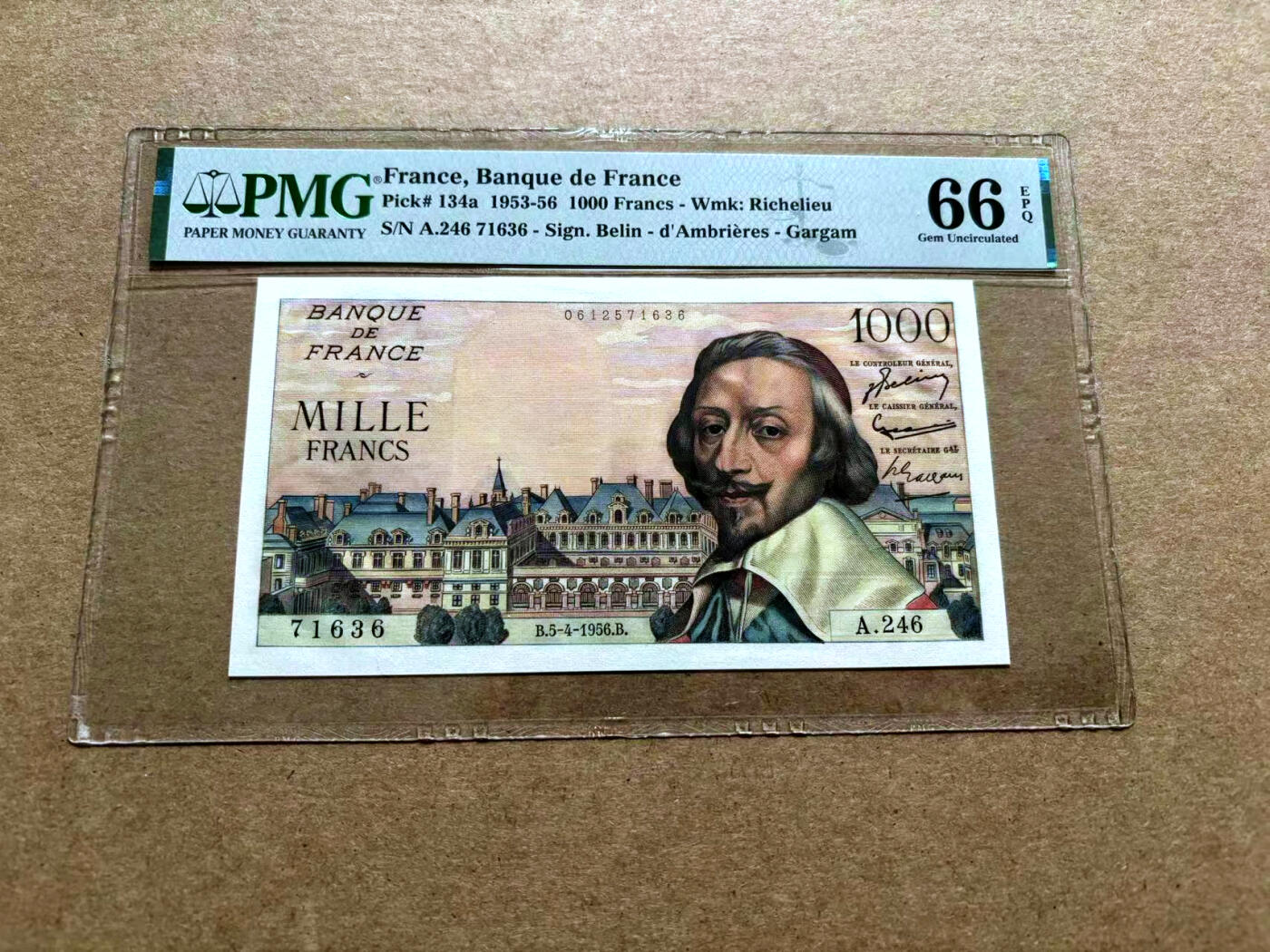 【Blue Auction】✨世界纸币精拍第500期盛典——白金之夜🔥🔥🔥 F-【a版亚军分 改值前版本】法国 1956年1000法郎 红衣主教黎塞留 PMG66EPQ 高分少见
