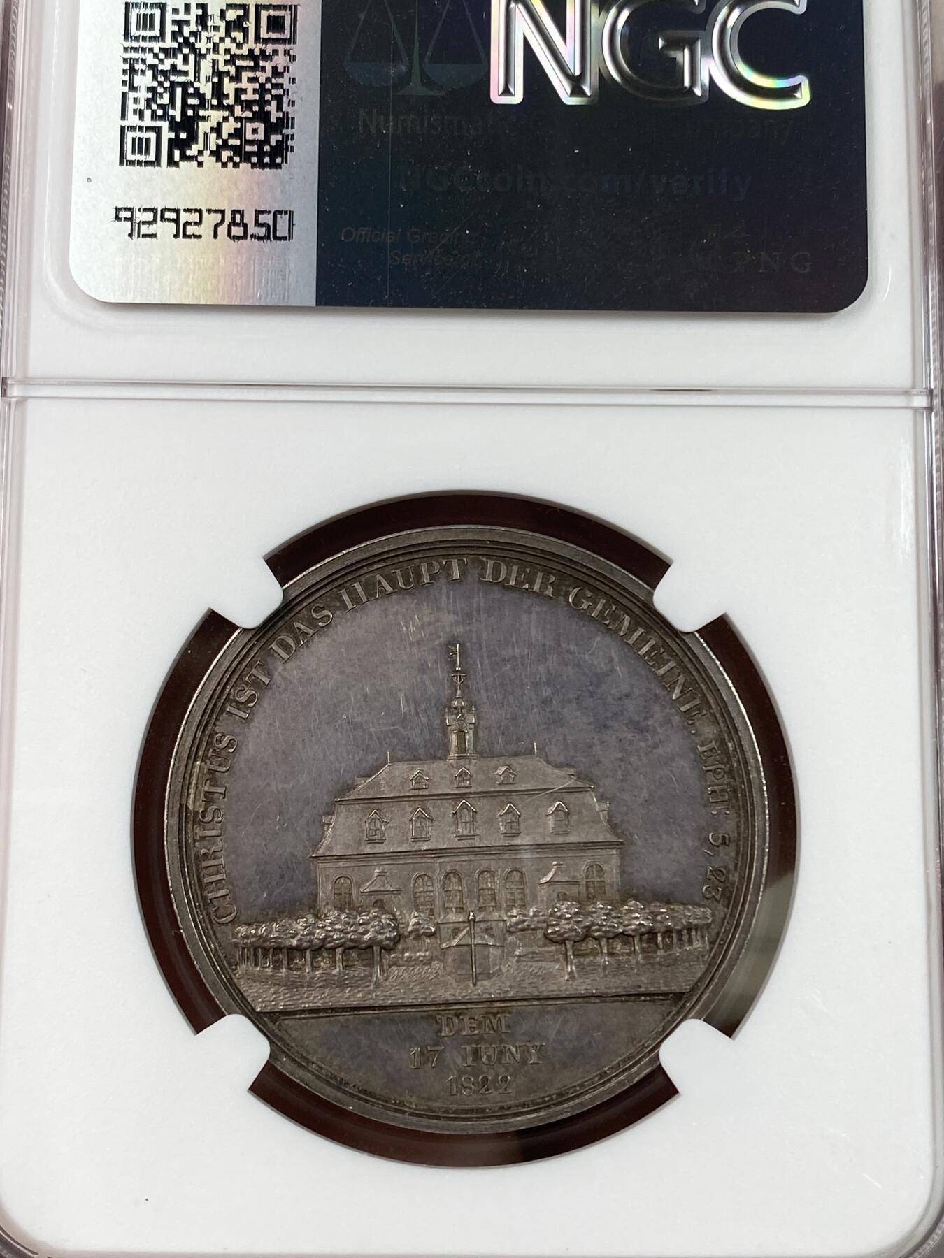 万国钱币拍卖第028期（花前月下●同享良章美币） NGC MS63 1822年德国兄弟会创会百年纪念银章 创始人尼古拉斯·路德维希·津岑多夫和兄弟会原址景观 极其罕见的系列