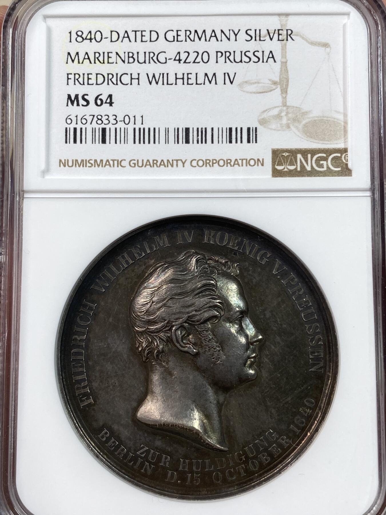 万国钱币拍卖第028期（花前月下●同享良章美币） NGC MS64 1840年德国普鲁士威廉四世克承大统继国王位加冕纪念大银章 焕蓝彩加持 普鲁士经典名誉加冕系列的开山之作 后续的威廉一世 二世均以此设计为蓝本 