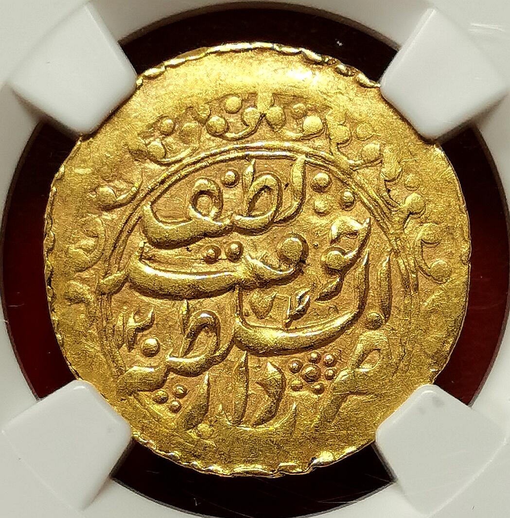 凡希社世界钱币微拍第二百七十五期 AH1274浩罕汗国TILLA金币NGC-AU50，金色纯正，铭文清晰！