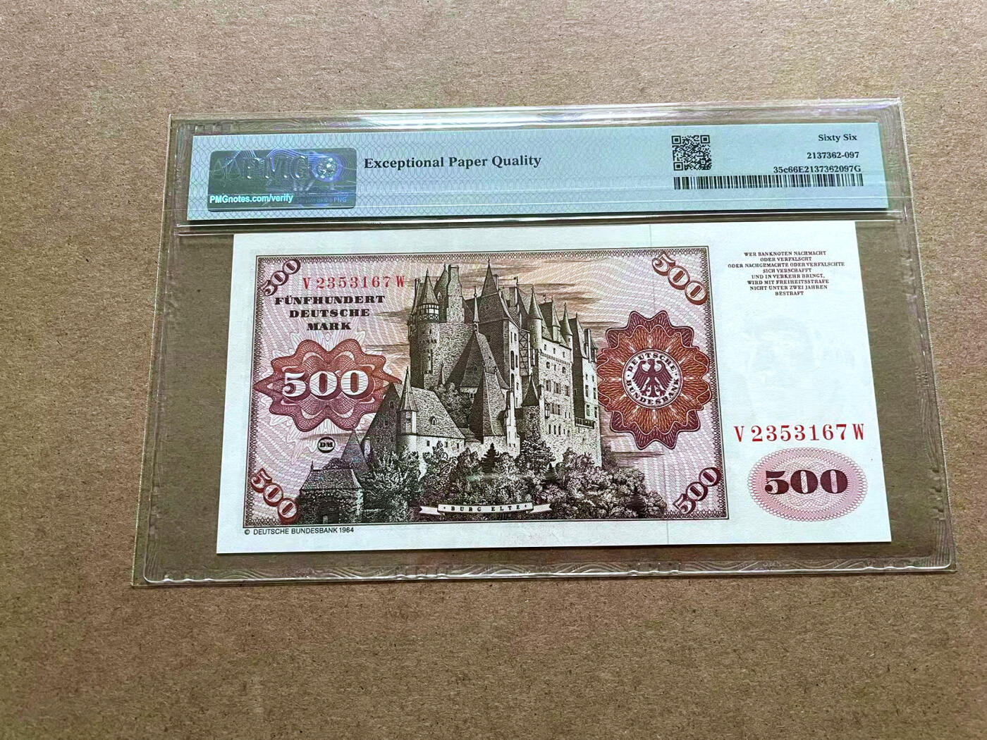 【Blue Auction】✨世界纸币精拍第500期盛典——白金之夜🔥🔥🔥 G-德国 1980年500马克 经典大副 PMG66EPQ  正面德国画家汉斯•马勒的作品《男子肖像画》 顶级雕刻 背面艾芝古堡