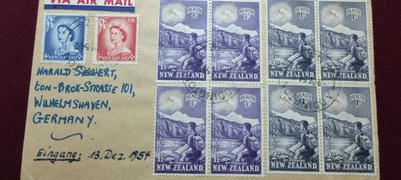 联合阁邮币社™ ——“航空、人物专题专场” 新西兰 1954年 多贴票实寄-2组四连体+伊丽莎白二世