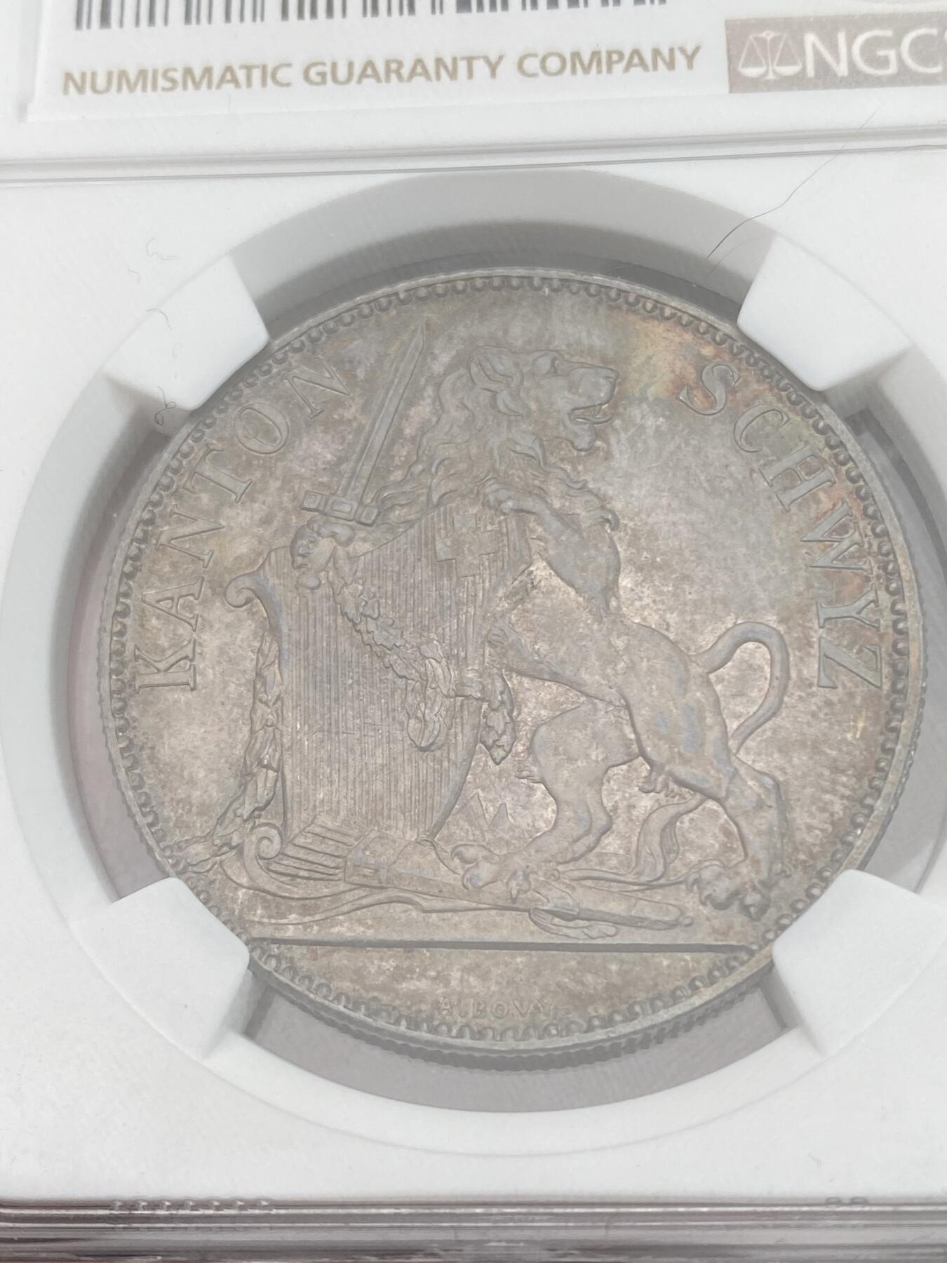 万国钱币拍卖第028期（花前月下●同享良章美币） NGC MS64 1867年瑞士施维茨射击节5法郎大银币 渐变青蓝色玫瑰金彩  瑞射5法郎中的难点之一