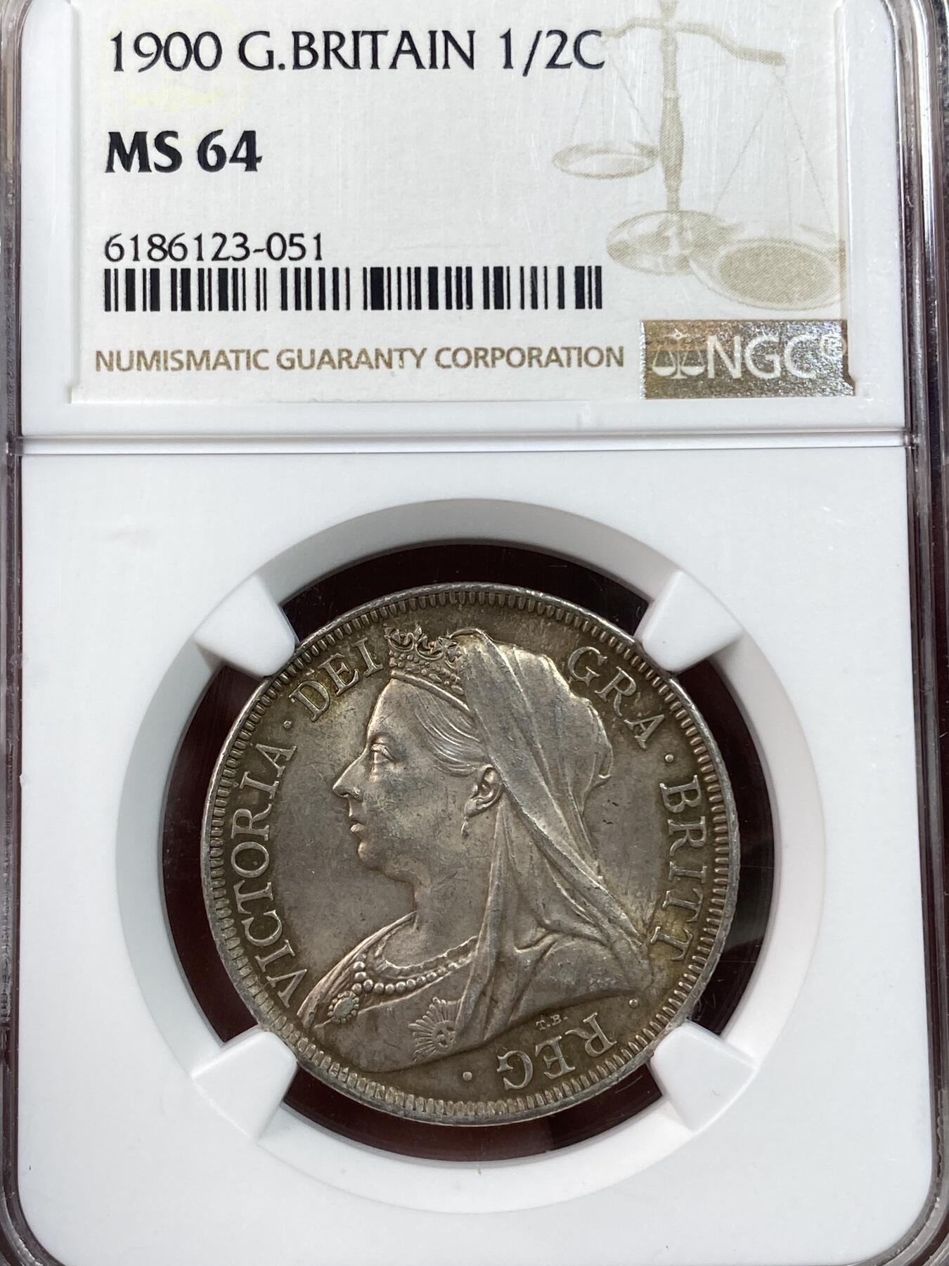 万国钱币拍卖第028期（花前月下●同享良章美币） NGC MS64 1900年英国维多利亚女皇批纱半克朗 欧洲包浆秀色可餐