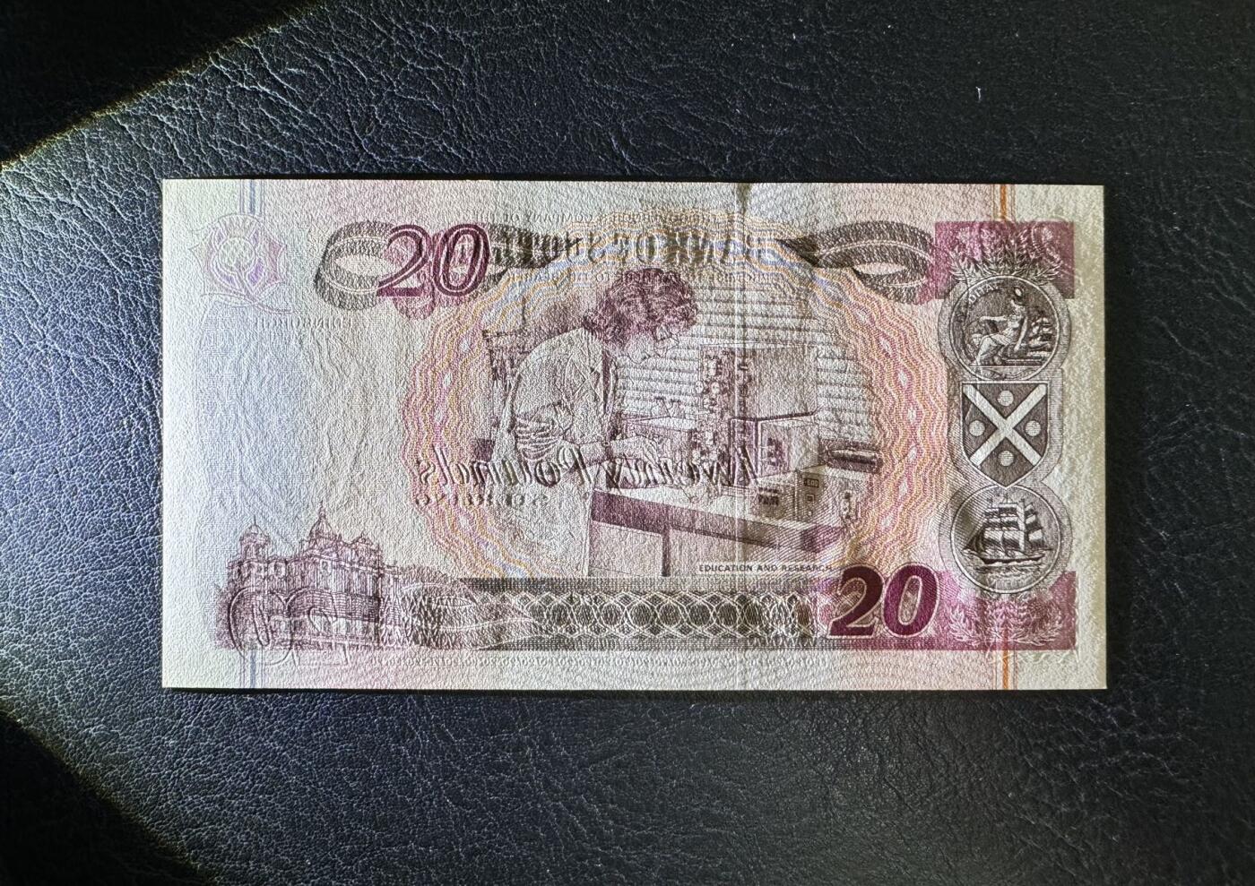 收藏联盟Quantum Auction 第357期拍卖  苏格兰2004年20镑纪念钞的品相全新UNC 号码无4