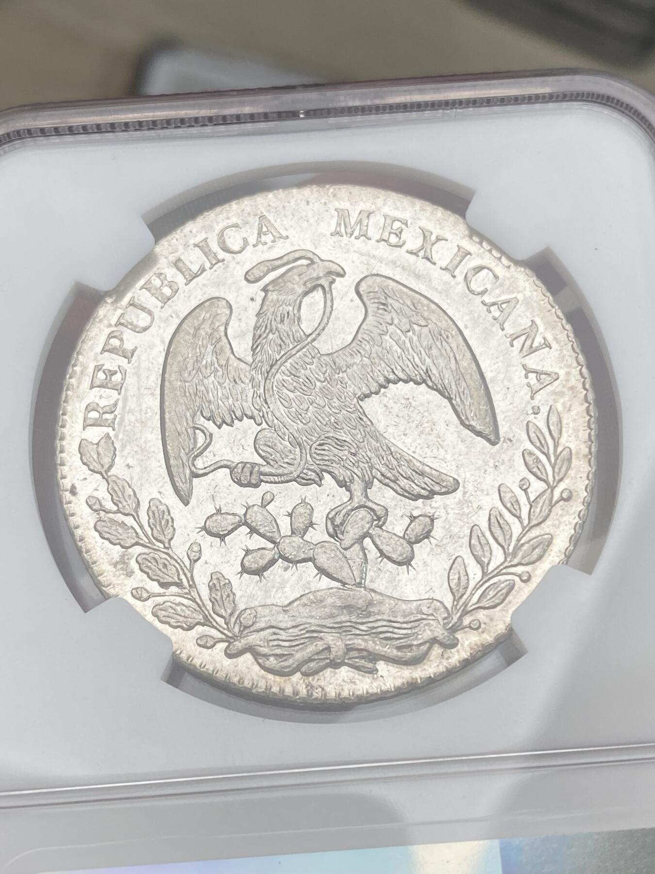 万国钱币拍卖第028期（花前月下●同享良章美币） NGC MS63 1874年墨西哥MO厂8R鹰洋 中期全毛银霜感十足