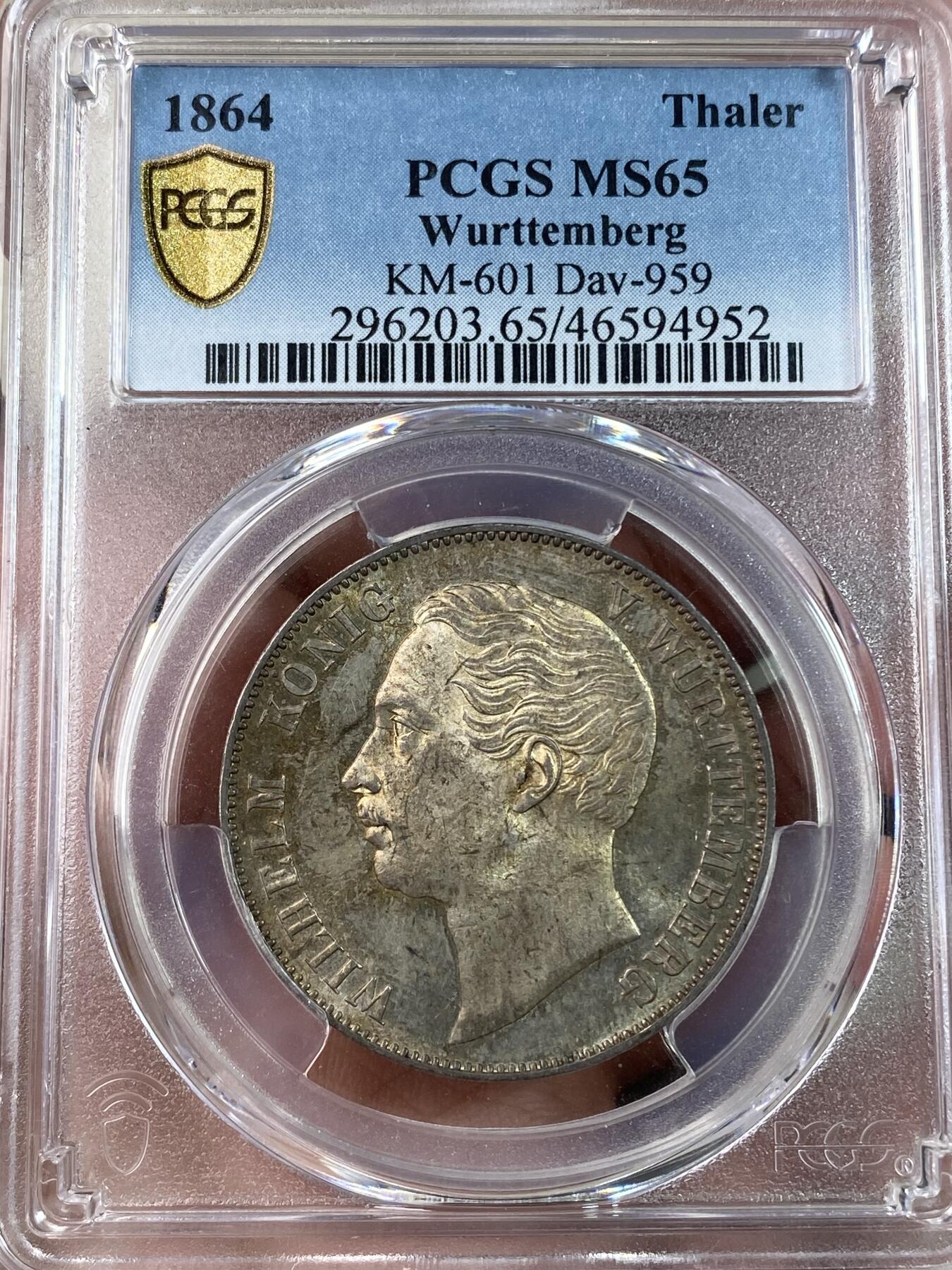 万国钱币拍卖第028期（花前月下●同享良章美币） PCGS MS65 1864年德国符腾堡狮鹿盾徽流通1泰勒 恰到好处的金彩覆盖在原光层饱满的币面上 底板类镜面质感 流通系列中有不小难度的品种之一 PC唯一冠军分