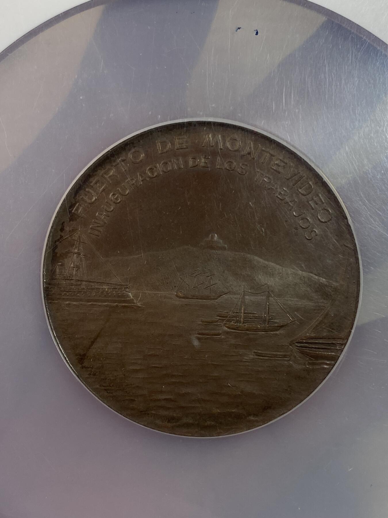 万国钱币拍卖第028期（花前月下●同享良章美币） NGC MS62 1901年德国远航乌拉圭蒙特维的亚港口纪念大铜章  52MM