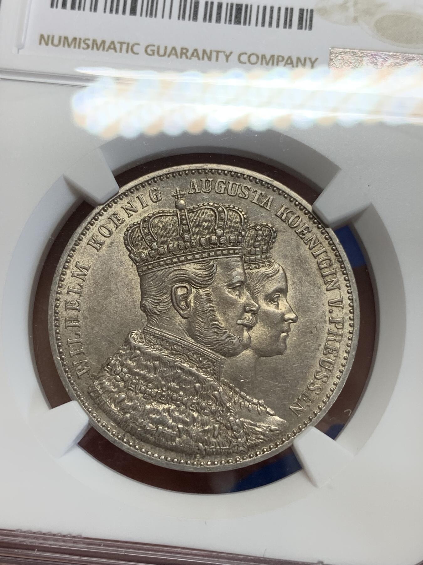 《竞宝斋》第284场- 周日，周一 2场连拍 （全场包邮） NGC AUD 德国1861年普鲁士威廉一世登基1泰勒 光感细节不错