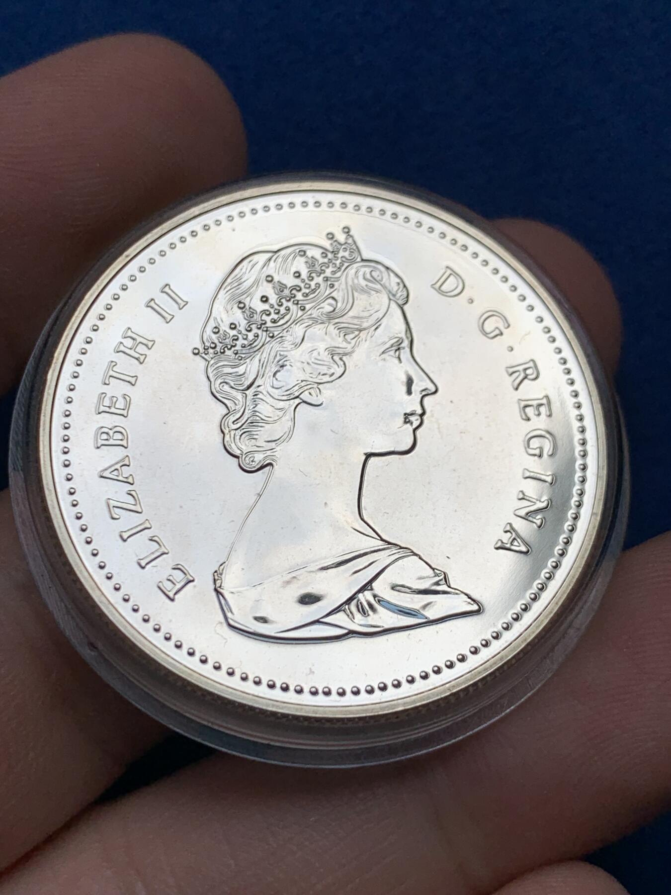 《竞宝斋》第284场- 周日，周一 2场连拍 （全场包邮） 加拿大1989年探索系列1元精制银币 带盒