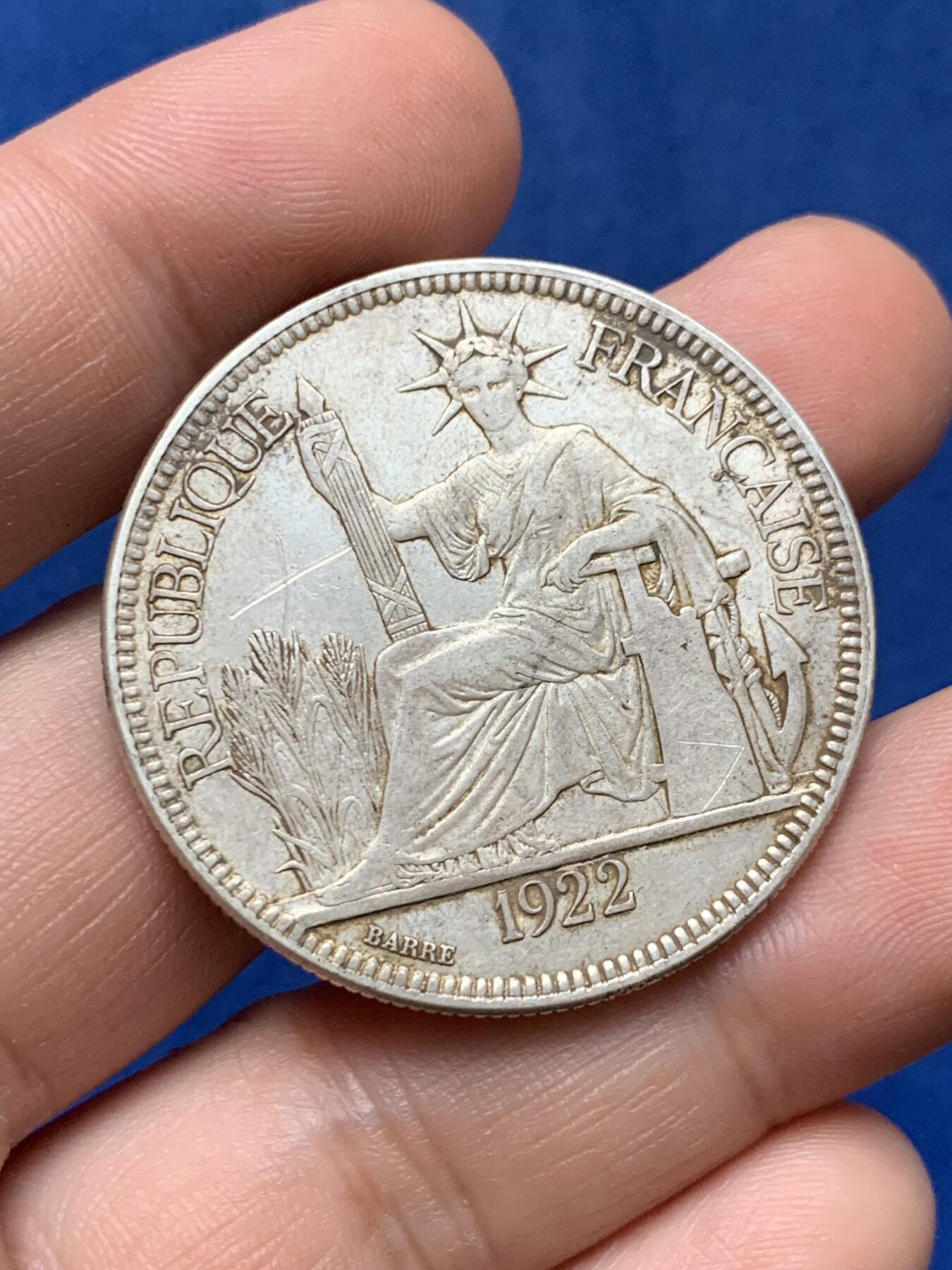 《竞宝斋》第284场- 周日，周一 2场连拍 （全场包邮） 法属印度支那1922年 坐洋 1元 银币