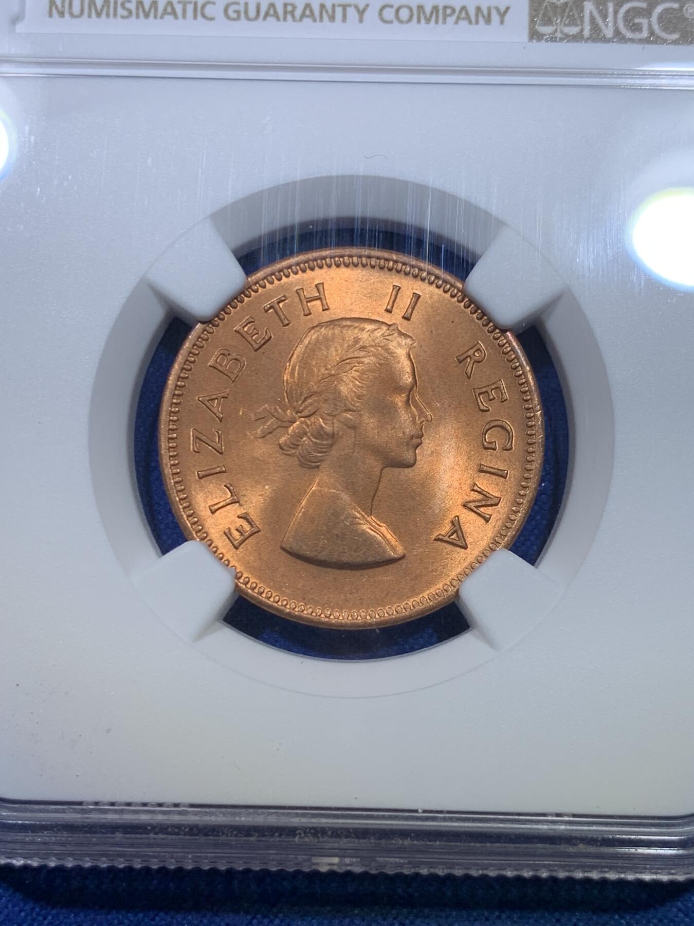 《竞宝斋》第284场- 周日，周一 2场连拍 （全场包邮） NGC MS65RB 英属南非1960年伊丽莎白二世半便士铜币