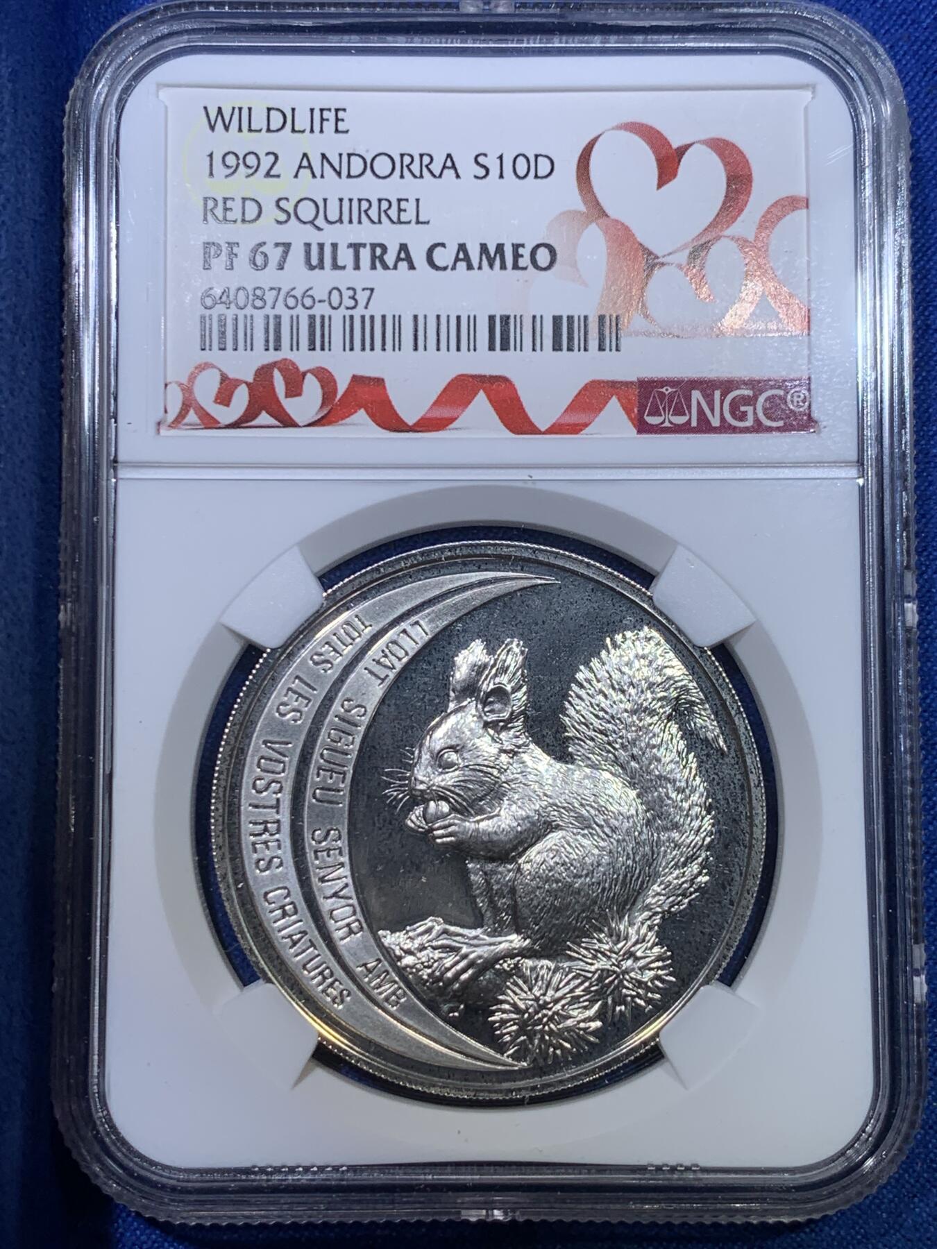 《竞宝斋》第284场- 周日，周一 2场连拍 （全场包邮） 冠军分 NGC PF67UC 安道尔1992野生动物红松鼠10元银币 红丝带定制标