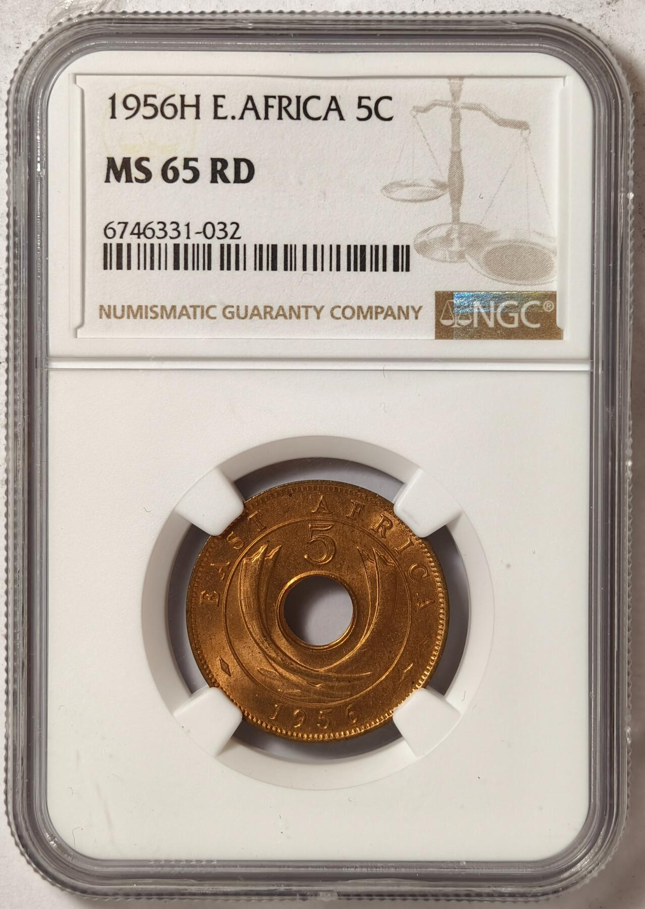 紫瑗钱币——第430期 英属东非 1956年 H版 伊丽莎白二世 5分 铜币 NGC MS65 RD