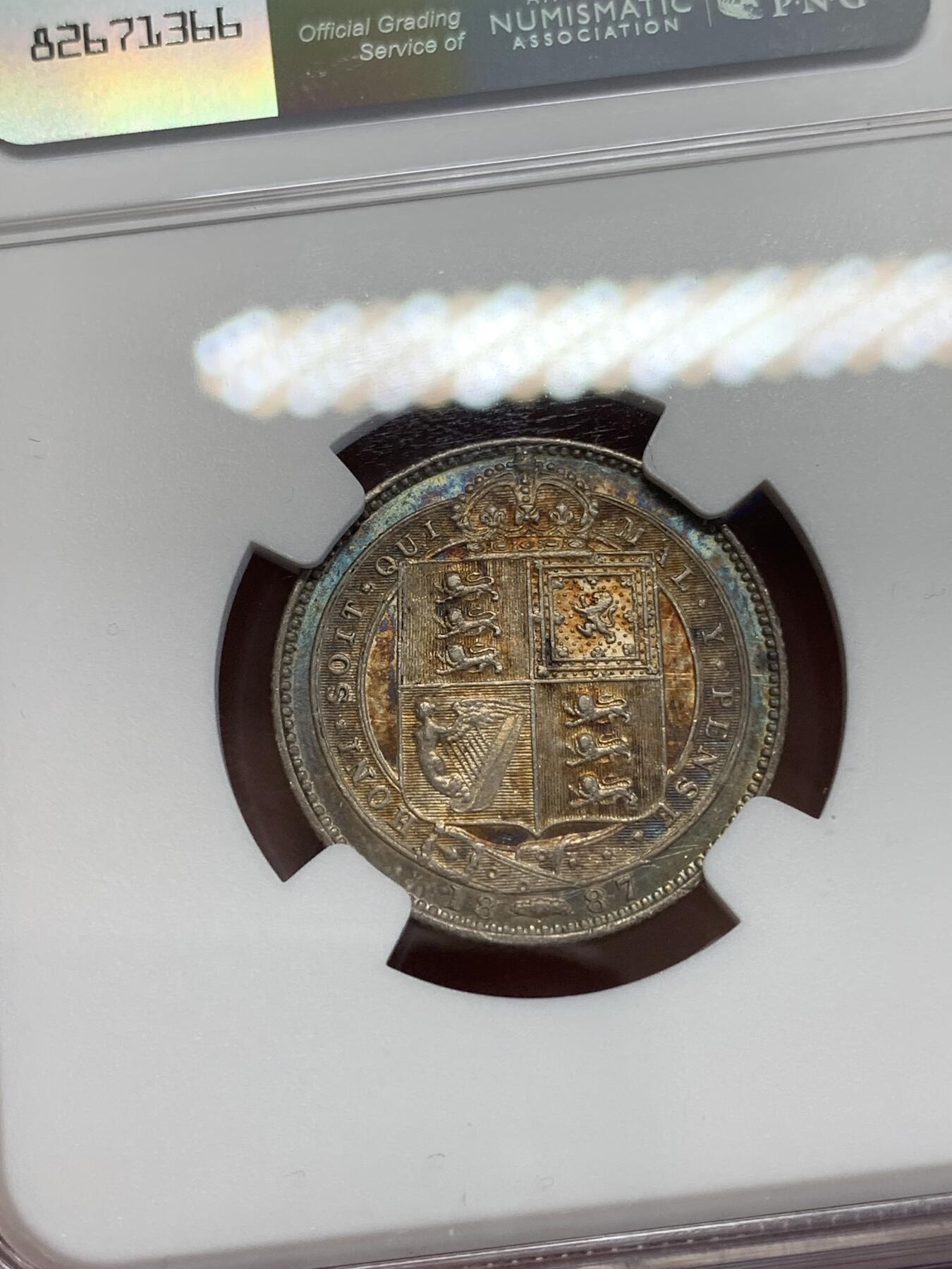 《竞宝斋》第284场- 周日，周一 2场连拍 （全场包邮） NGC AU55 英国1887年维多利亚1先令银币