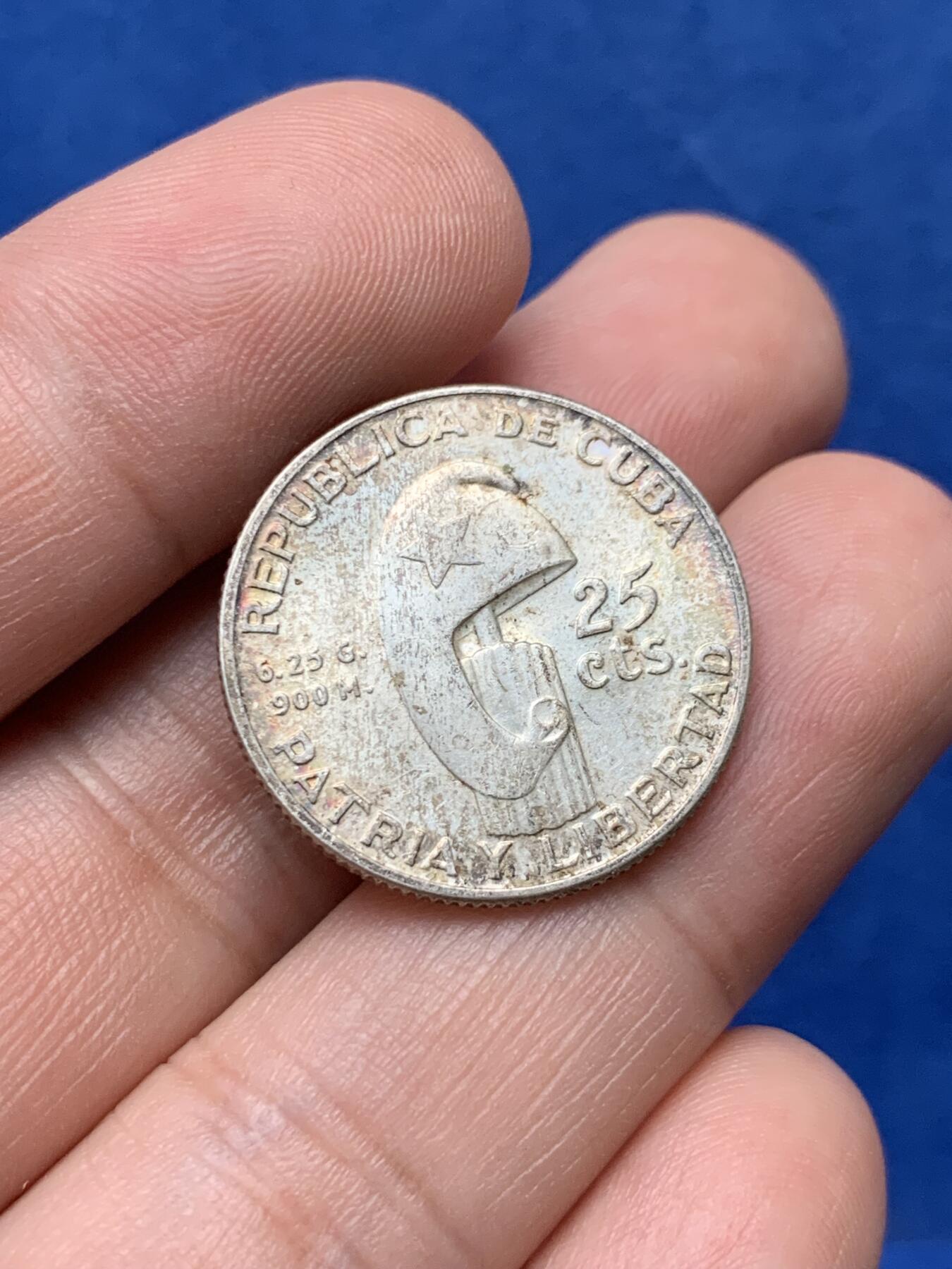 《竞宝斋》第284场- 周日，周一 2场连拍 （全场包邮） 1953年古巴何塞·马蒂25c银币