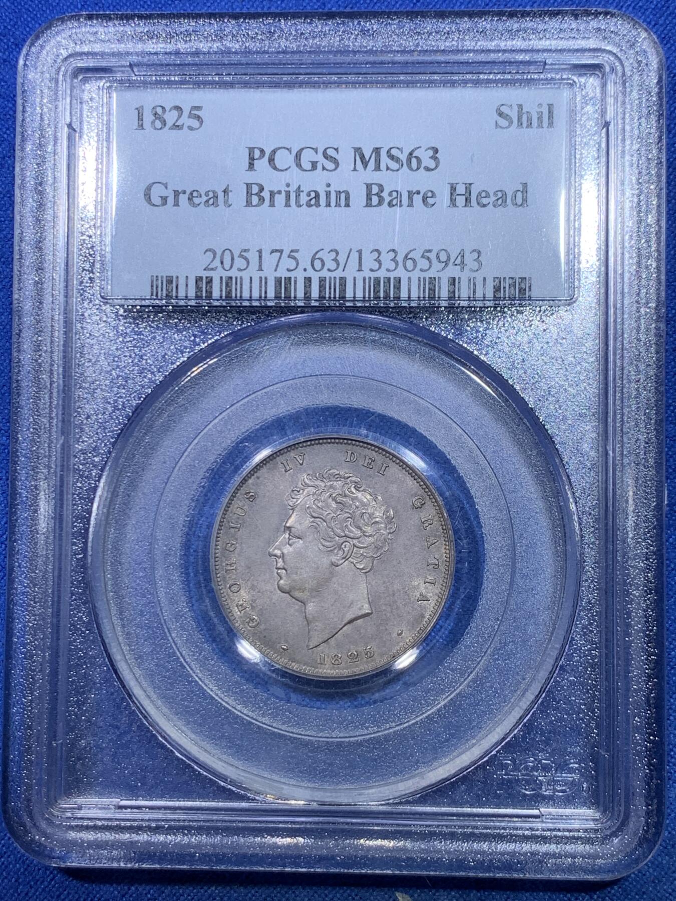 《竞宝斋》第284场- 周日，周一 2场连拍 （全场包邮） PCGS MS63 英国1825乔治四世先令 老白盒严评加持可加分 灰黑色英伦包浆，背面狮子雄伟栩栩如生，皇冠饱满，乔四一直都是英系大热！和三花一样精美。