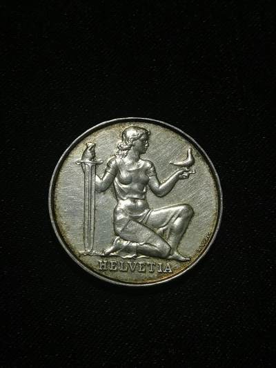 臻藏泉阁国内外钱币 - 瑞士5法郎银币