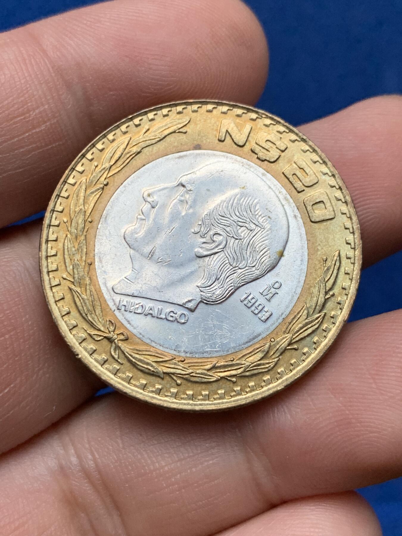 《竞宝斋》第284场- 周日，周一 2场连拍 （全场包邮） 墨西哥1993年伊达尔戈20比索双金属银币 国内少见