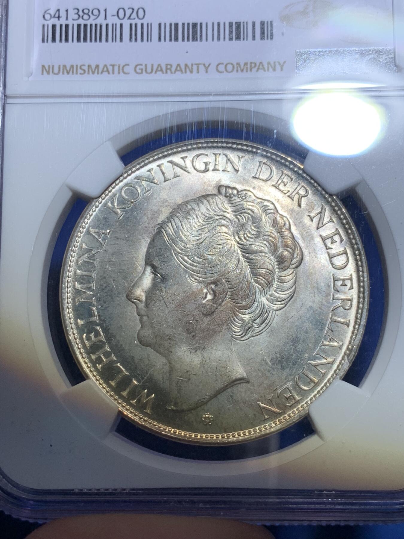 《竞宝斋》第284场- 周日，周一 2场连拍 （全场包邮） NGC MS63 荷属库拉索1944D威廉明娜2.5盾大银币