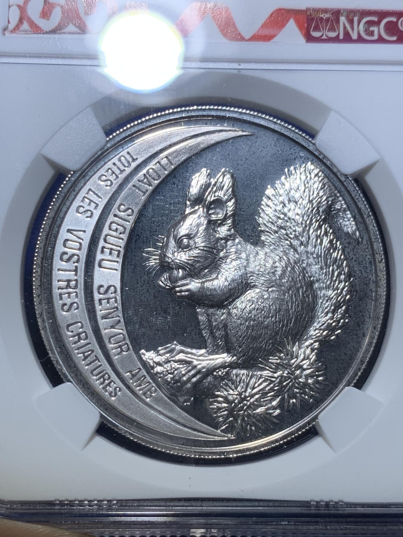 《竞宝斋》第284场- 周日，周一 2场连拍 （全场包邮） 冠军分 NGC PF67UC 安道尔1992野生动物红松鼠10元银币 红丝带定制标