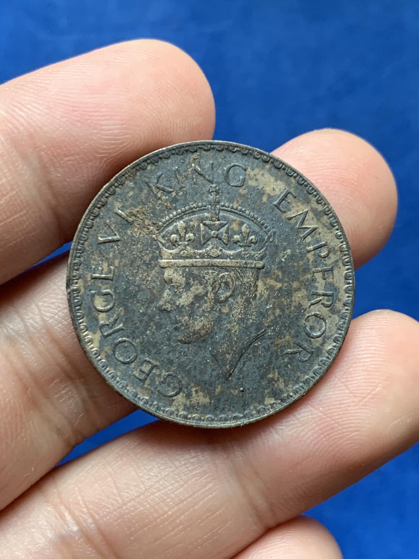 《竞宝斋》第284场- 周日，周一 2场连拍 （全场包邮） 印度1941年乔治六世1卢比银币