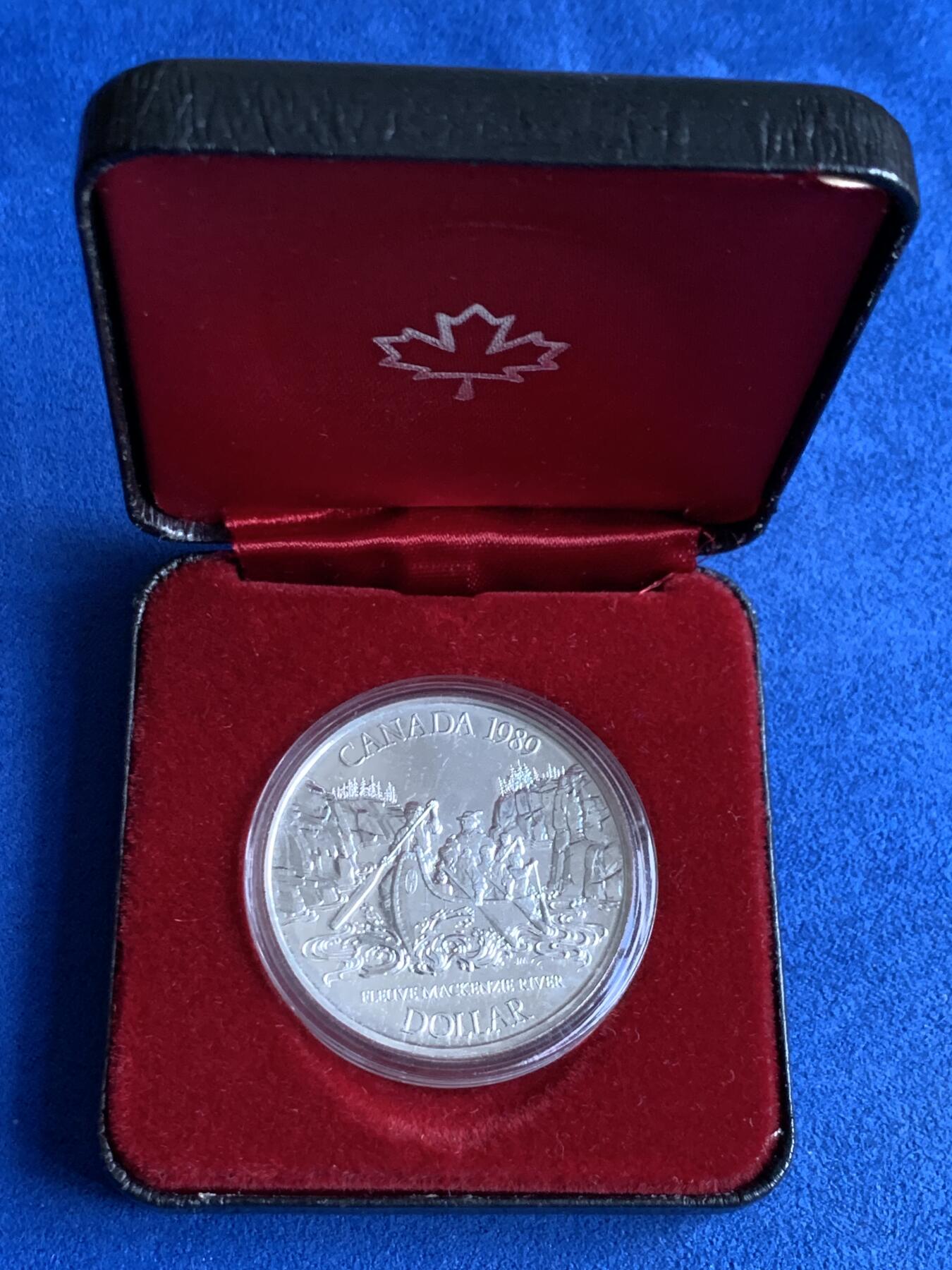 《竞宝斋》第284场- 周日，周一 2场连拍 （全场包邮） 加拿大1989年探索系列1元精制银币 带盒