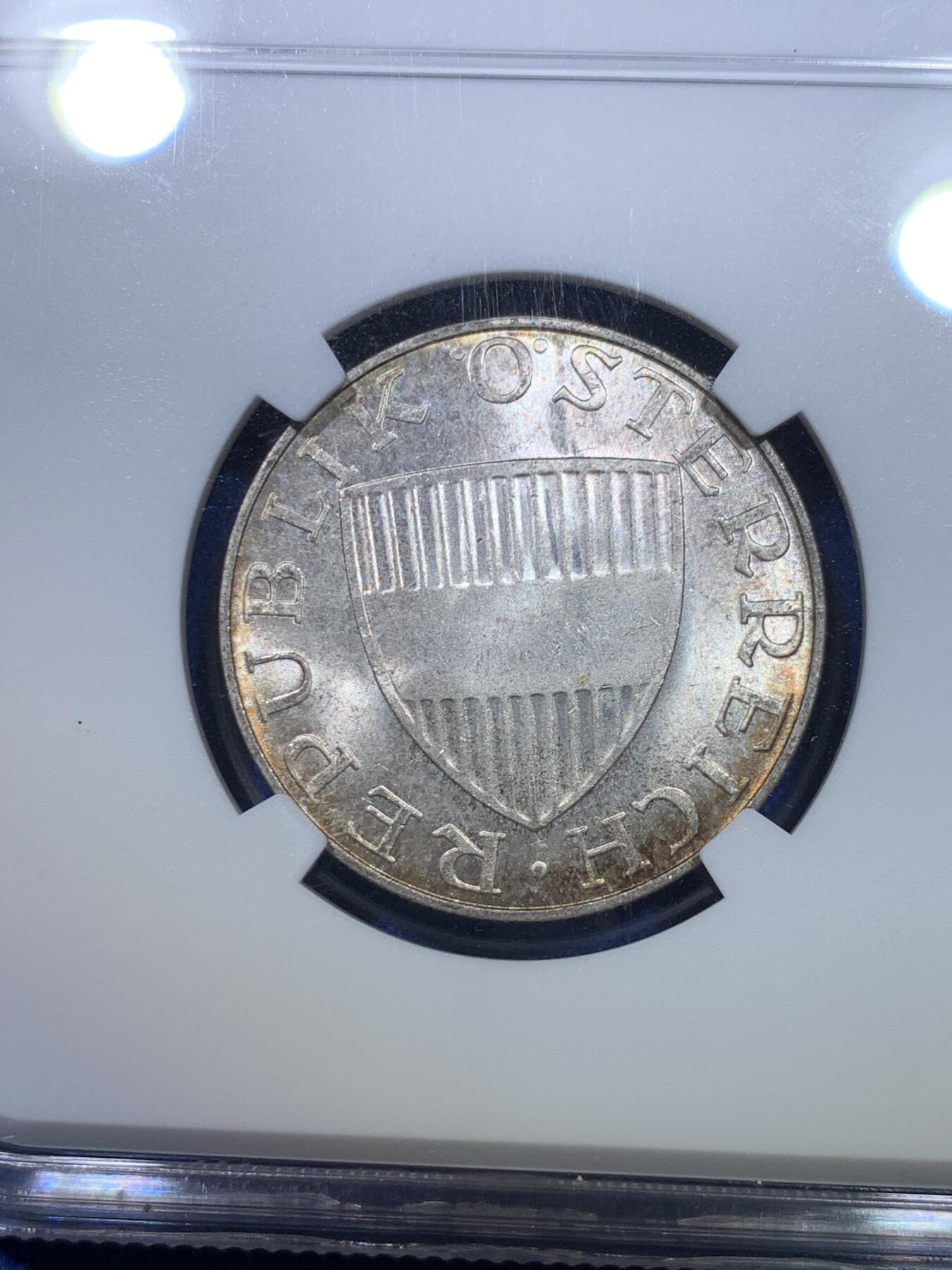 《竞宝斋》第284场- 周日，周一 2场连拍 （全场包邮） 冠军分 NGC MS64 奥地利1968年10先令银币