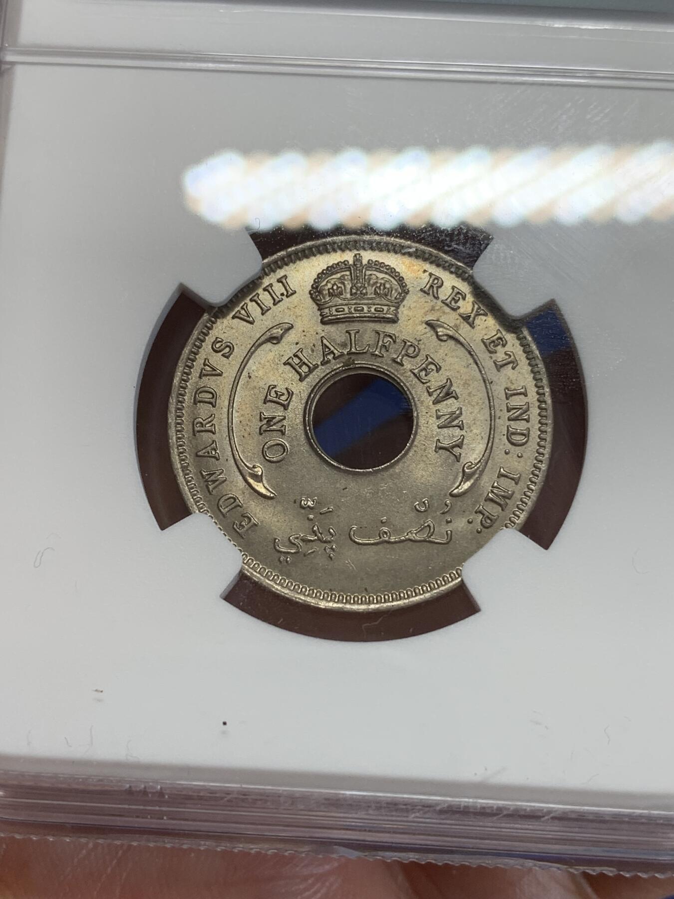 《竞宝斋》第284场- 周日，周一 2场连拍 （全场包邮） NGC MS64 英属西非1936半便士 六芒星图案大热 这枚63及以下很常见 64分就很难了 两面转光带淡淡的包浆 非常漂亮